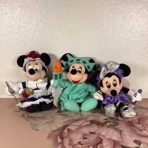 Disney Minnie Mouse Trio in Blue, Green, and Purple